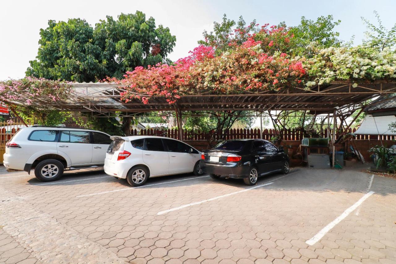 Oyo 788 Galare Guest House Chiang Mai Exterior foto